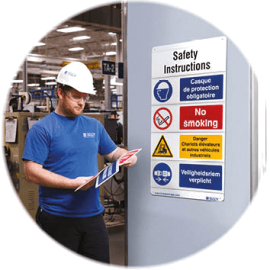 exp_pose_2-min une bonne signalétique permet une meilleure visibilité des zones à risques, une meilleure utilisation de vos équipements et une sécurité en interne pour tous